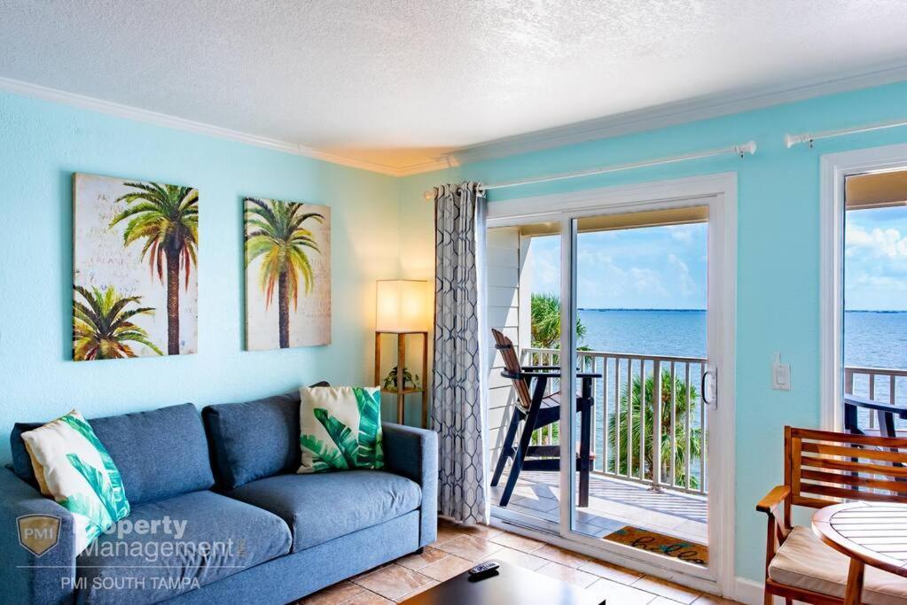 Villa On The Rocks Tampa Exterior foto